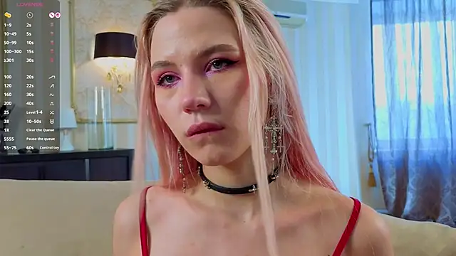 SimonaKaroly online show from February 2026 08:12:01 AM