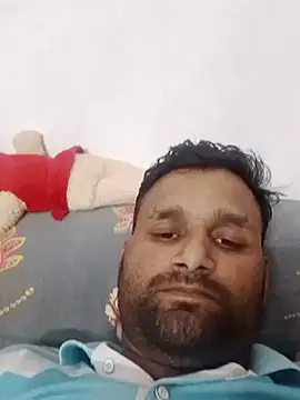 sos-boy online show from February 2026 07:50:02 PM