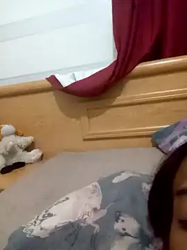 Snapshot of loveofpetitegirls34 chatting on February 2026 07:21:01 PM loveofpetitegirls34 online show from February 2026 07:21:01 PM