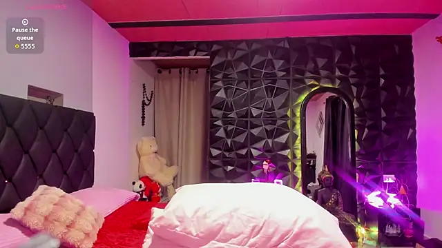 LINDA BLER online show from February 2026 01:32:01 AM