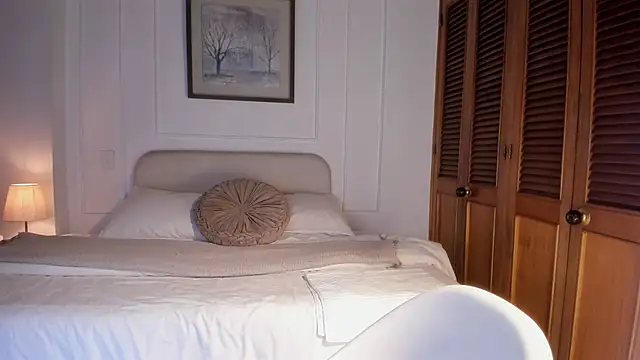 ConnieDeep online show from March 2026 09:42:02 AM