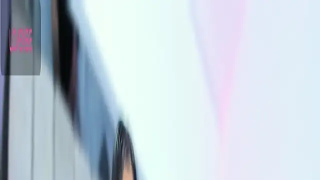 NikkiKros online show from April 2026 05:29:02 AM