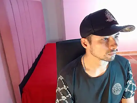 Snapshot of FerminGomez chatting on February 2026 06:45:01 PM FerminGomez online show from February 2026 06:45:01 PM