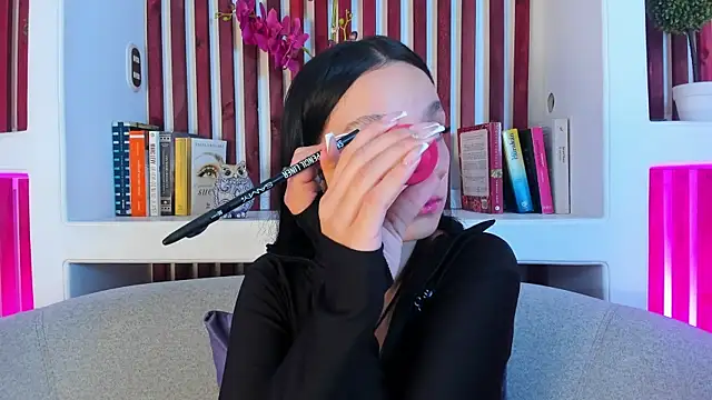 Snapshot of Elizabeth_Ferrer chatting on February 2026 12:04:02 PM Elizabeth Ferrer online show from February 2026 12:04:02 PM