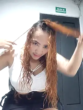 Snapshot of -Serena_ chatting on February 2026 11:41:01 AM -Serena online show from February 2026 11:41:01 AM