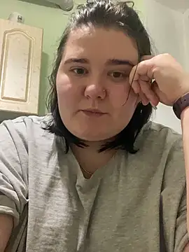 Snapshot of AngelKiras chatting on February 2026 05:19:02 PM AngelKiras online show from February 2026 05:19:02 PM