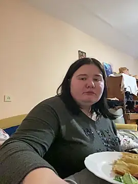 Snapshot of AngelKiras chatting on February 2026 11:30:01 AM AngelKiras online show from February 2026 11:30:01 AM