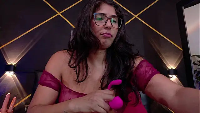 Snapshot of serena_kournikova chatting on February 2026 09:35:02 PM serena kournikova online show from February 2026 09:35:02 PM