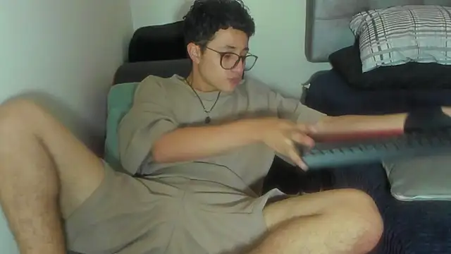 Snapshot of Adonibaskerville4 chatting on February 2026 02:17:02 PM Adonibaskerville4 online show from February 2026 02:17:02 PM