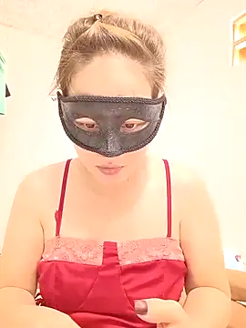 Jolli Bee online show from February 2026 02:42:02 AM