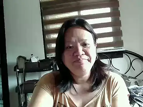 yummychubby29 online show from February 2026 04:05:02 AM