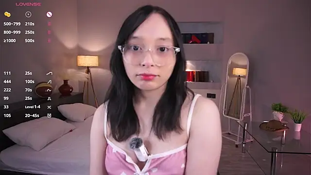 HannaHayles online show from February 2026 05:28:01 PM