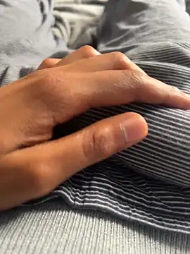 youngsterSA223 online show from April 2026 12:07:01 PM