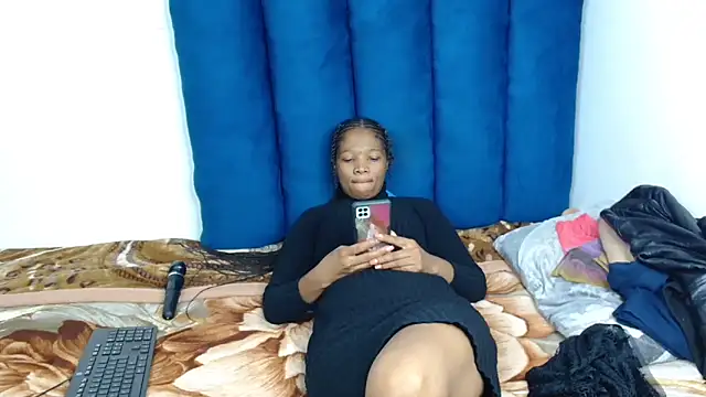 ForeverSexy  online show from April 2026 01:00:02 PM