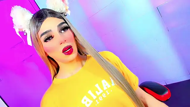 Snapshot of Maddye_Fox chatting on March 2026 07:09:01 PM Maddye Fox online show from March 2026 07:09:01 PM