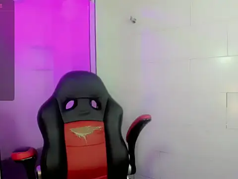 Maddye Fox online show from March 2026 08:04:02 PM