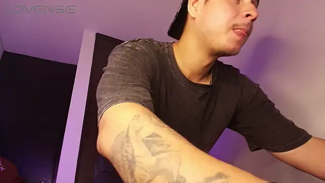 BjornSteel online show from March 2026 04:04:02 AM