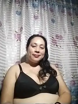 May Bombs online show from February 2026 12:44:02 PM