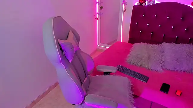 Sweetx  cherry online show from February 2026 01:17:01 PM