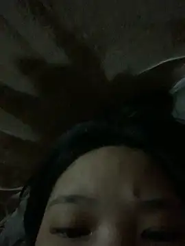 Snapshot of Suzu_xx01 chatting on March 2026 03:47:01 PM Suzu xx01 online show from March 2026 03:47:01 PM