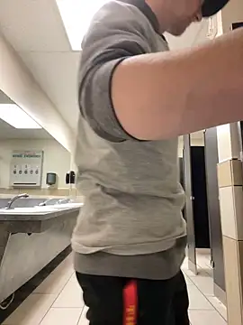 Horus1922 online show from February 2026 05:43:02 PM