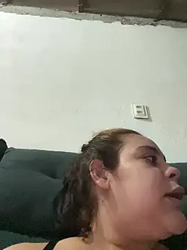 Adriputinha online show from July 2026 02:51:02 AM