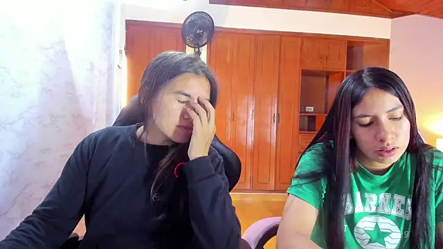 Snapshot of Emily_and_Soffy chatting on February 2026 11:58:02 AM Emily and Soffy online show from February 2026 11:58:02 AM