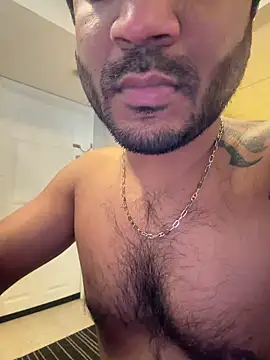 Snapshot of DaggerTie chatting on February 2026 09:25:02 PM DaggerTie online show from February 2026 09:25:02 PM