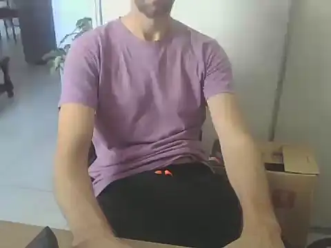 willyhot hot online show from April 2026 07:05:01 PM