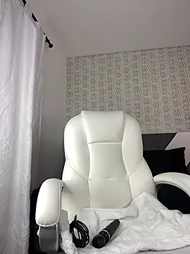 Mia rivers   online show from February 2026 07:36:02 PM