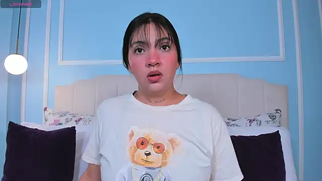 ashley foox online show from February 2026 02:56:01 AM