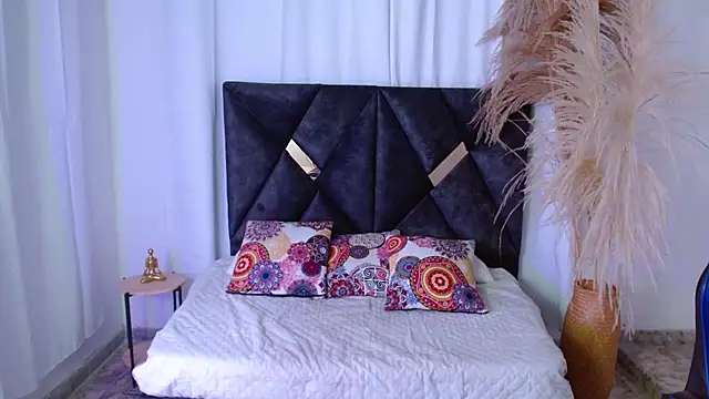 nikoo 18 online show from February 2026 01:52:01 PM