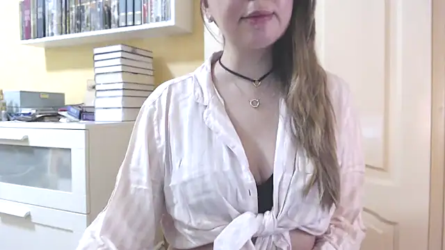 Tasiya online show from February 2026 01:11:01 PM