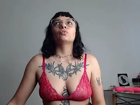 LanaGodard online show from February 2026 05:13:02 PM