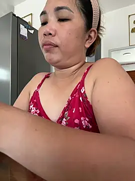 Snapshot of lady_candy85 chatting on April 2026 03:58:01 AM lady candy85 online show from April 2026 03:58:01 AM