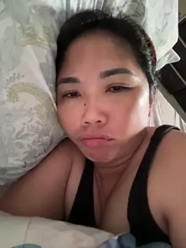 Snapshot of lady_candy85 chatting on April 2026 06:25:02 AM lady candy85 online show from April 2026 06:25:02 AM