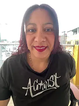 Snapshot of Ximena_firee chatting on February 2026 11:29:02 AM Ximena firee online show from February 2026 11:29:02 AM