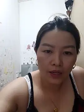 Jennie dogy online show from May 2026 02:02:02 PM