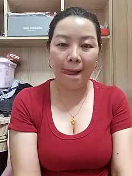 Jennie dogy online show from June 2026 01:46:02 PM