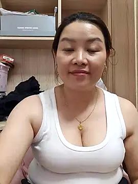 Jennie dogy online show from June 2026 01:45:01 PM
