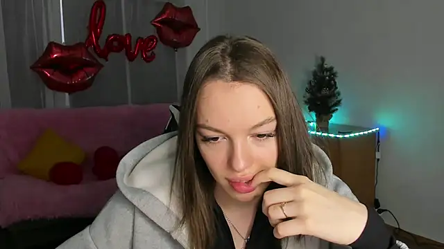 CandyGyrl online show from February 2026 01:23:01 AM