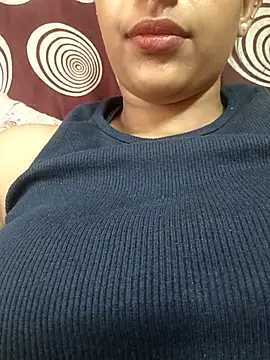 komalsharma99 online show from April 2026 08:53:01 AM