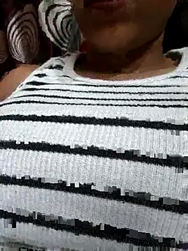 komalsharma99 online show from May 2026 03:43:01 PM