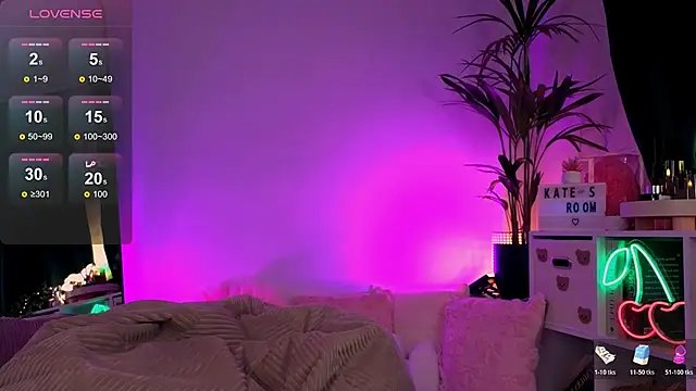 Snapshot of KatherineSwan chatting on February 2026 06:50:01 PM KatherineSwan online show from February 2026 06:50:01 PM