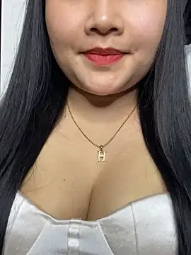 Violet pusy online show from March 2026 04:12:02 PM