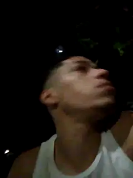 Snapshot of Andres_sant_ chatting on April 2026 08:22:02 AM Andres sant online show from April 2026 08:22:02 AM