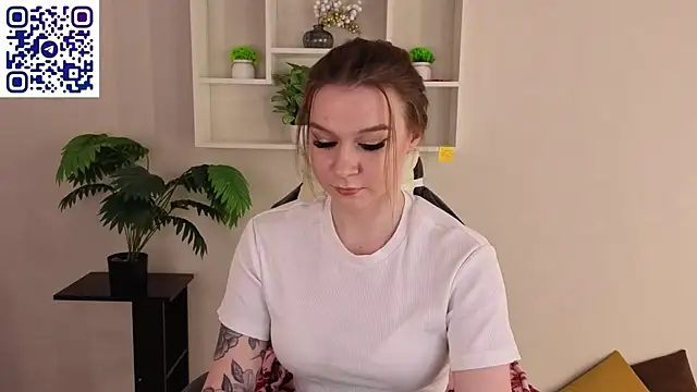 Amy Davisss online show from April 2026 12:52:01 AM