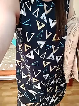 LiilyZi online show from March 2026 07:15:01 AM