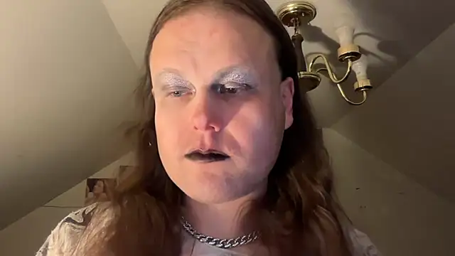 RaeganV online show from March 2026 01:57:02 PM