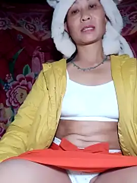 Snapshot of witch-xx chatting on February 2026 06:06:02 PM witch-xx online show from February 2026 06:06:02 PM